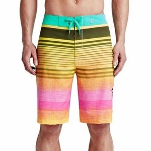 Hurley Men’s Phantom Clemente Boardshorts